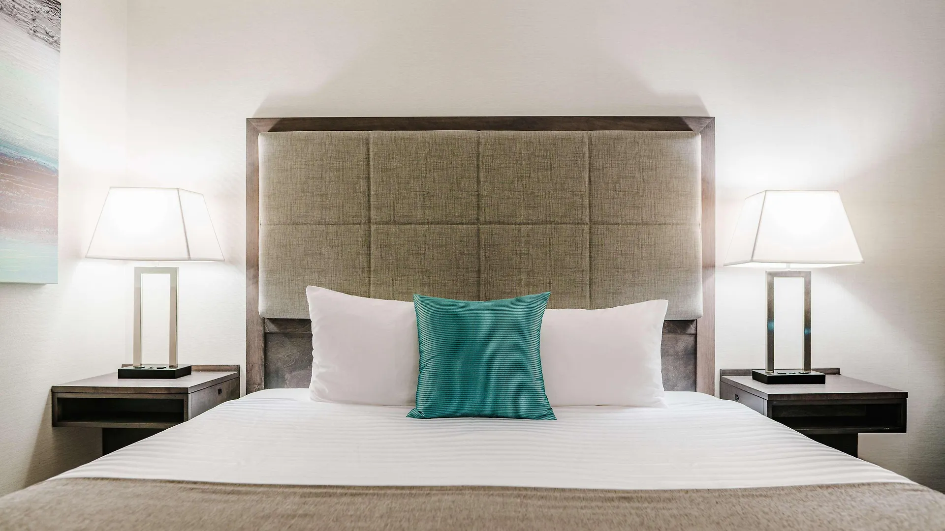 Best Western Plus Sands Vancouver 3*,