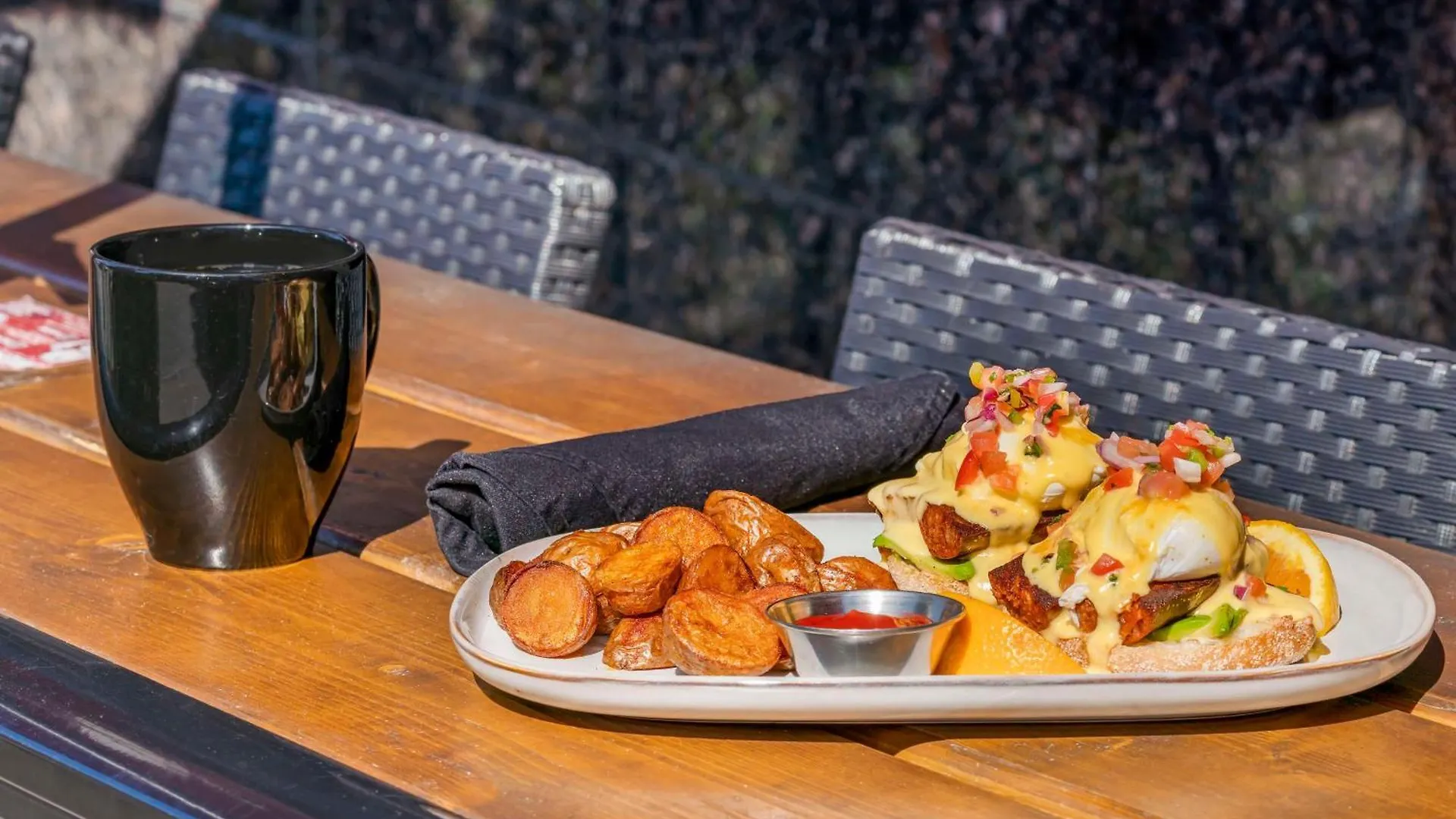 Best Western Plus Sands Vancouver Hotel