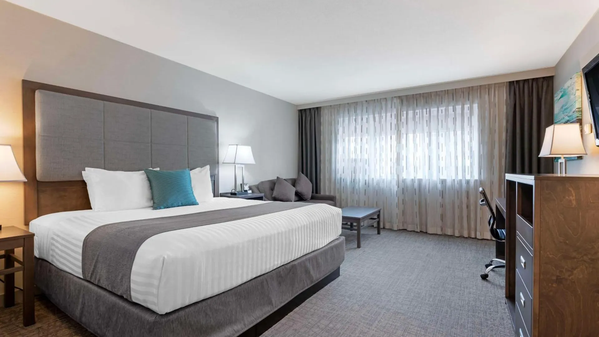Best Western Plus Sands Vancouver 3*,