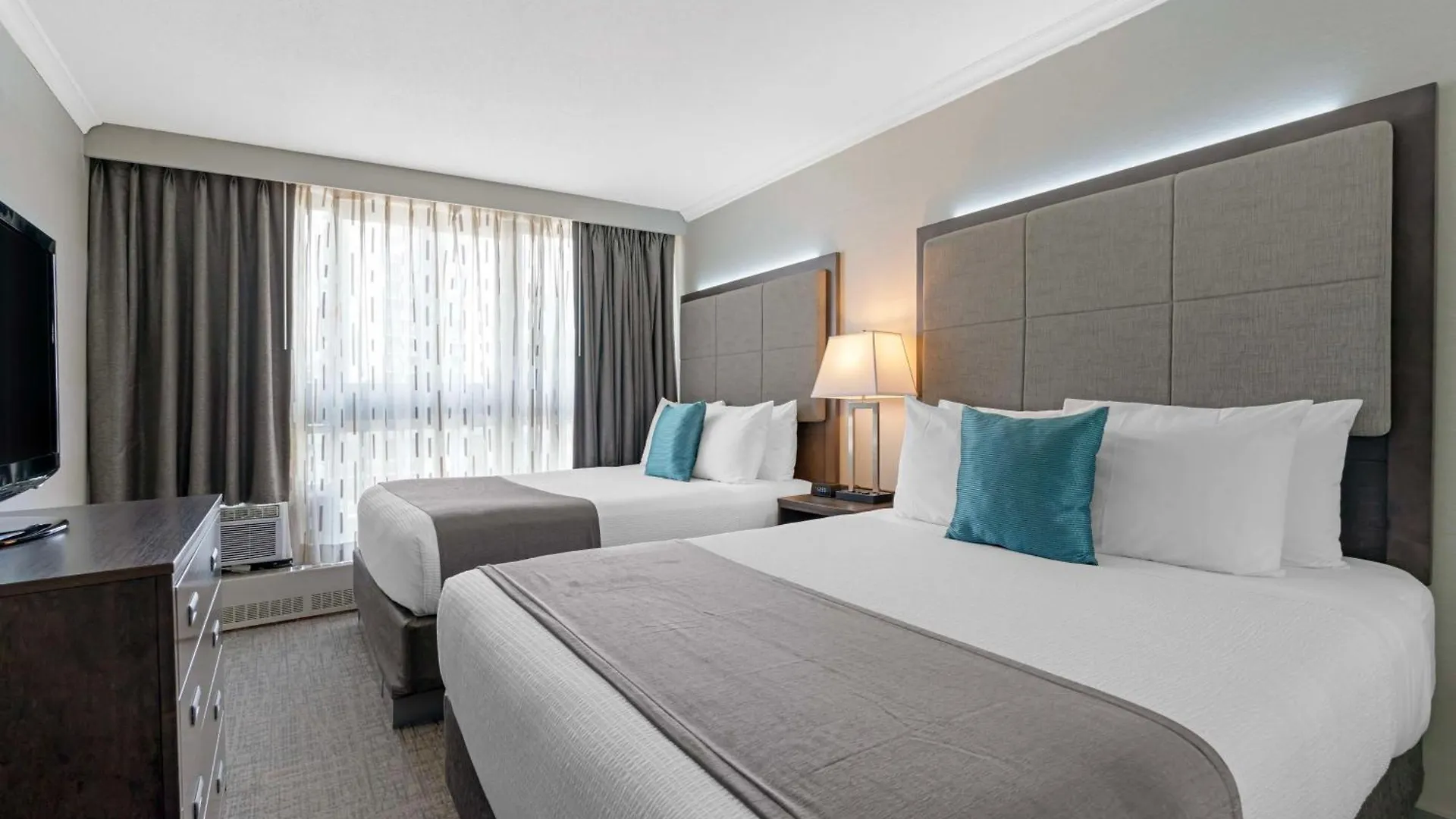 Best Western Plus Sands Vancouver 3*,
