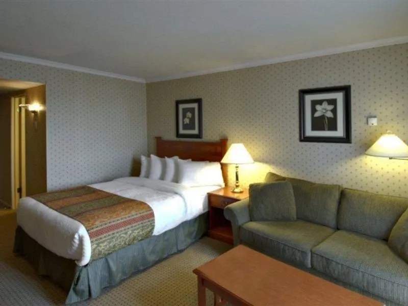 Best Western Plus Sands Vancouver Hotel